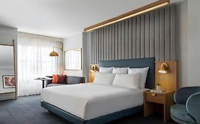 Hotel 55 Chicago Downtown